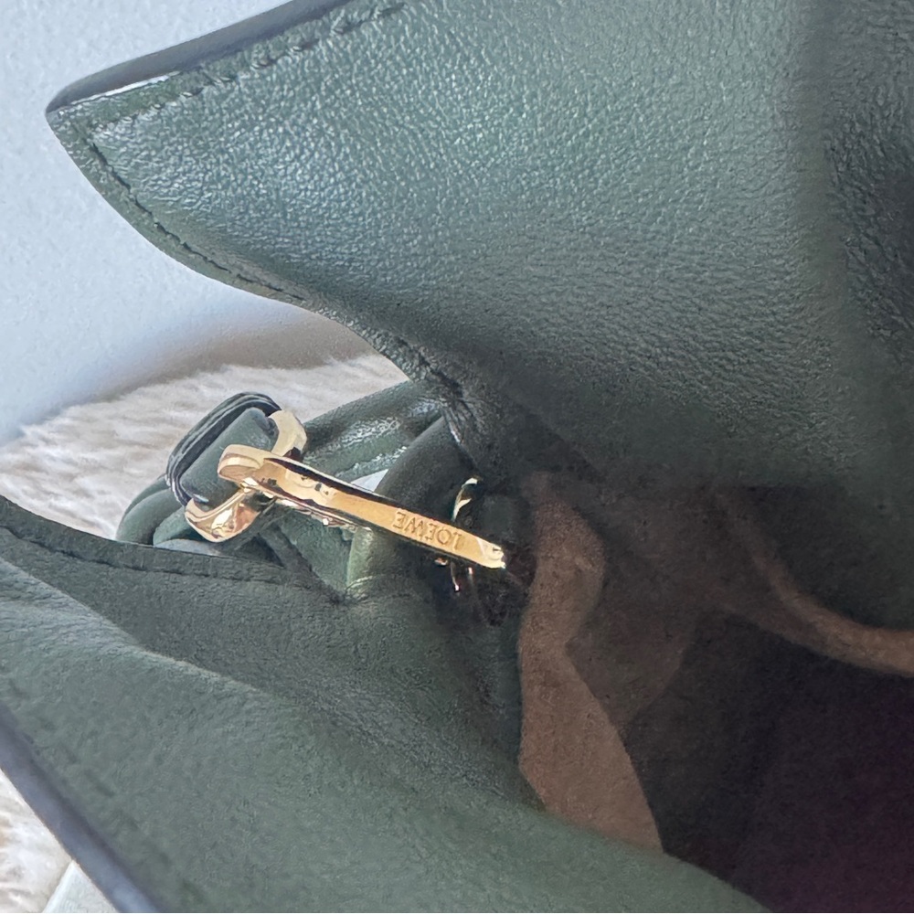 SOLD Loewe Flamenco, Green/ Vintage Khaki - Picture 5 of 14